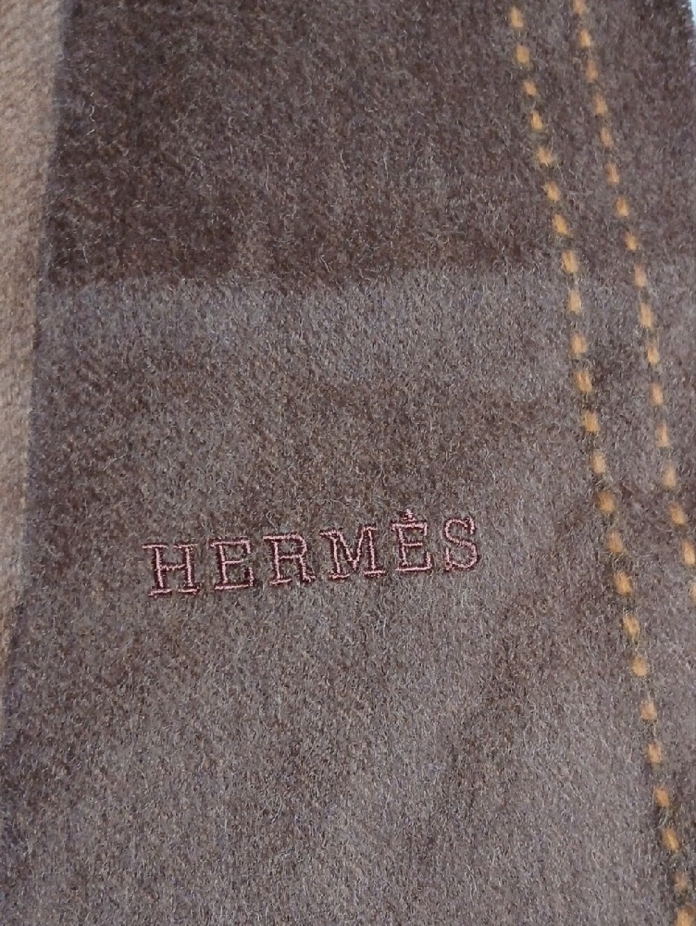 Hermes Brown Two-Tone Men's Scarf - Picture 4 of 4